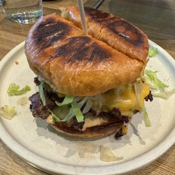 Earl Giles Distillery - EG burger - Distilleries Near Me - Minneapolis, Minnesota