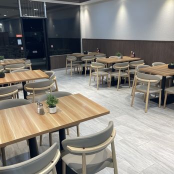 Al Umaraa - Seating area - Mediterranean Near Me - El Cajon, California Al Umaraa - Seating area - Mediterranean Near Me - El Cajon, California