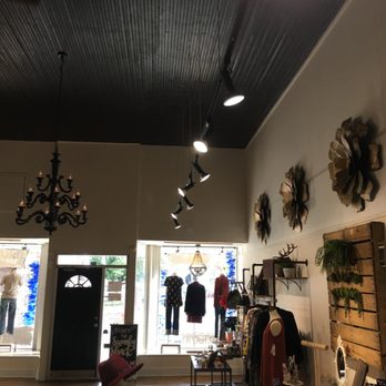 4F Electric - Track lighting - Electricians Near Me 4F Electric - Track lighting - Electricians Near Me