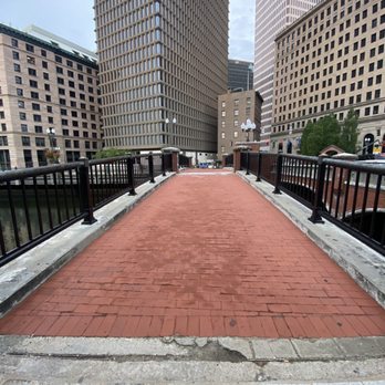 College Street bridge - Pedestrian area - Landmarks & Historical Buildings Near Me - Providence, Rhode Island College Street bridge - Pedestrian area - Landmarks & Historical Buildings Near Me - Providence, Rhode Island