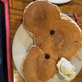 Hobee's Restaurant - Diners Near Me - Palo Alto, California
