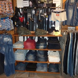 Don Camillo - !! Wir haben Dein Partyoutfit !! Bei uns findest du immer die angesagtesten Modetrends aus aller Welt! Jede Woche erwarten Dich