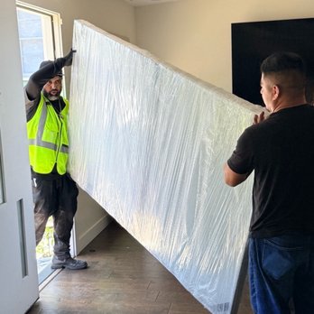 SM WORK CREW - Super honest and great workers with great care - Junk Removal & Hauling Near Me SM WORK CREW - Super honest and great workers with great care - Junk Removal & Hauling Near Me