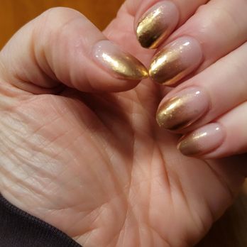 Diva Nails - Ombre with gold dip! Wendy is awesome! - Nail Salons Near Me - Livonia, Michigan Diva Nails - Ombre with gold dip! Wendy is awesome! - Nail Salons Near Me - Livonia, Michigan