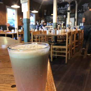 Howard Station Cafe - Juice Bars & Smoothies Near Me - Occidental, California