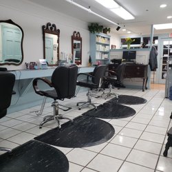 Wisteria Salon - Beautifully clean and relaxing salon.