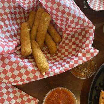 Barro's Pizza - Pizza Near Me - Mesa, Arizona