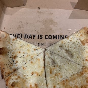 Your Pie Pizza - The Great White Pizza - Pizza Near Me - Brandon, Florida Your Pie Pizza - The Great White Pizza - Pizza Near Me - Brandon, Florida