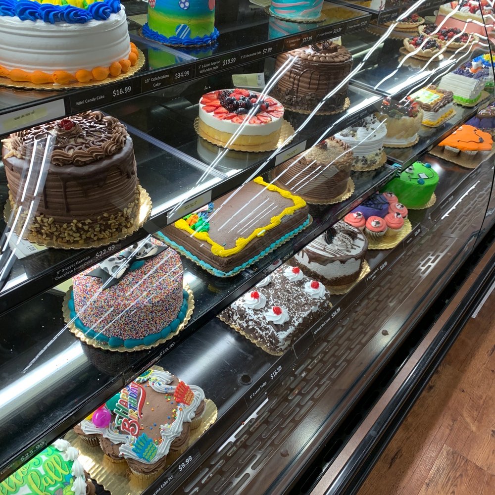 Cakes and cakes