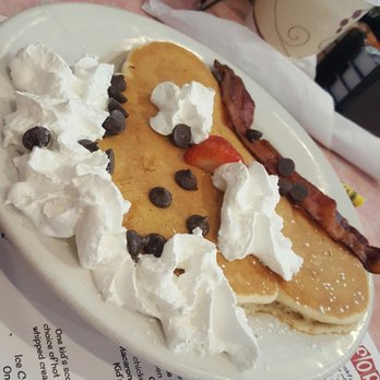 Rosie's Diner - Kid's pancake - American Near Me - Aurora, Colorado Rosie's Diner - Kid's pancake - American Near Me - Aurora, Colorado
