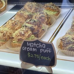 Ayla's Patisserie - Ayla's Patisserie....Kapolei Parkway