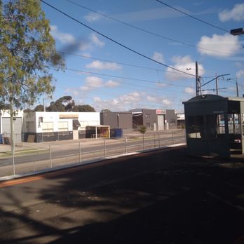 Gowrie - Shelter - Train Stations Near Me - Glenroy, VIC