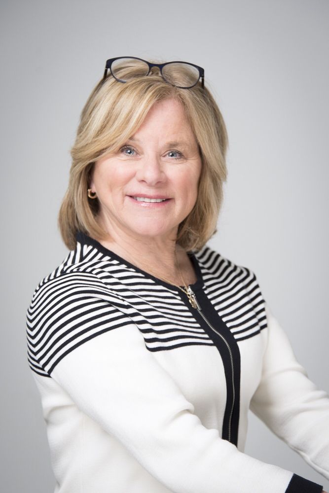 TRACEY KERSTEEN SOTHEBY’S INTERNATIONAL REALTY Contact Agent