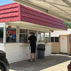 Baker's Drive In