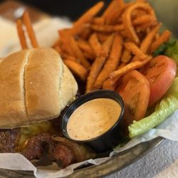 Bob's Bitchin' BBQ - Bacon burger with sweet potato fries