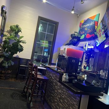 Casa Deli - Bar - Mexican Near Me - Savage, Minnesota