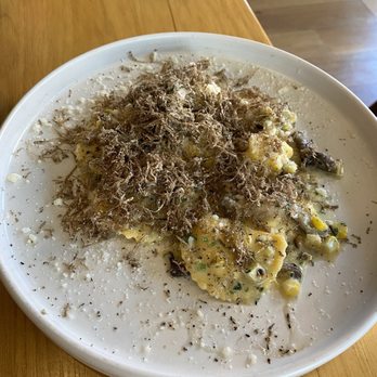 Rose Mary - Corn and truffle pasta - Italian Near Me - Chicago, Illinois Rose Mary - Corn and truffle pasta - Italian Near Me - Chicago, Illinois