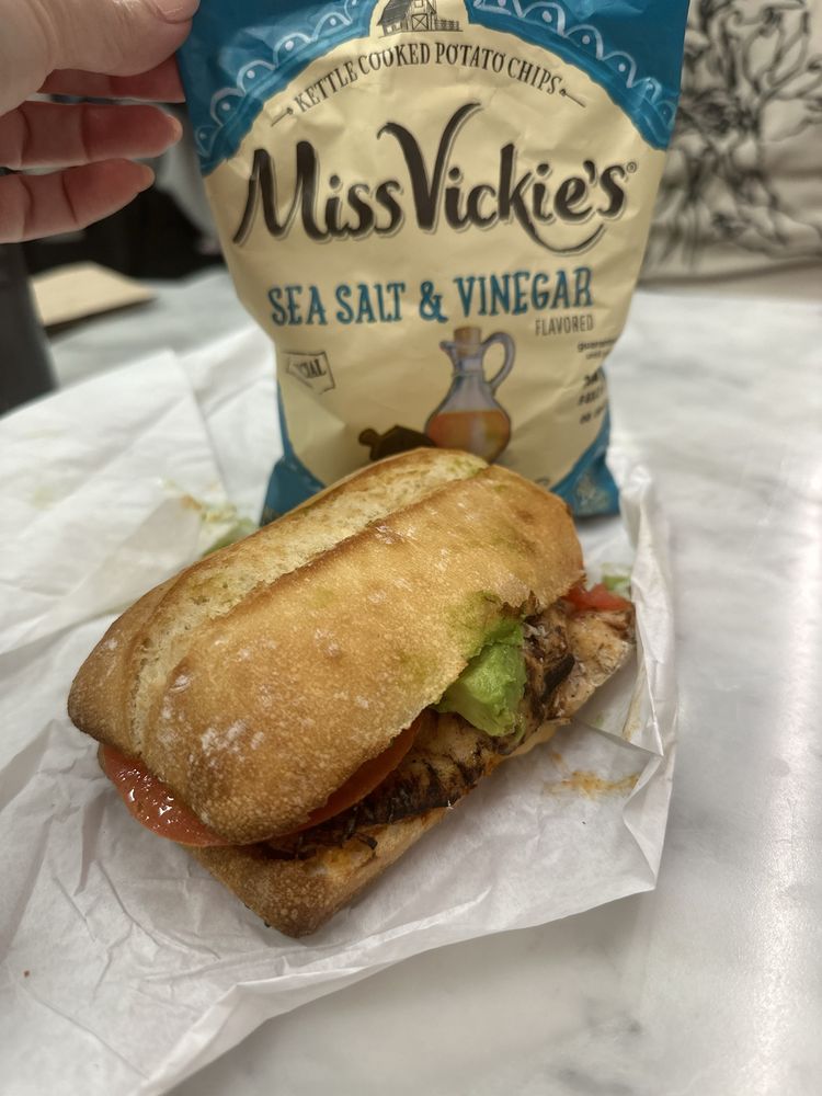 HOMEBOY CAFE AND BAKERY Updated May 2024 Lax Terminal 4, Los