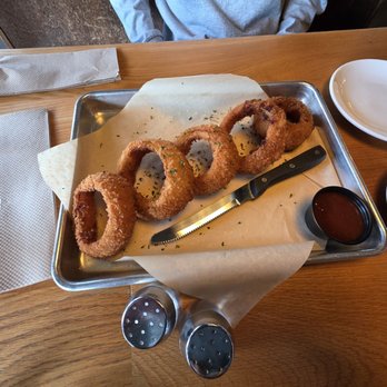 Tipsy Cow Burger Bar - Redmond - Onion Rings - Burgers Near Me - Redmond, Washington