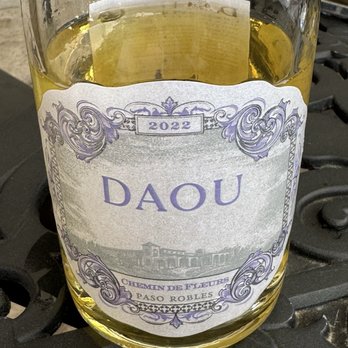 DAOU Vineyards - Reserved Seated Tasting - Wineries Near Me - Paso Robles, California DAOU Vineyards - Reserved Seated Tasting - Wineries Near Me - Paso Robles, California