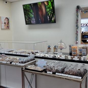 Aurora Chocolate - Other treasures - Chocolatiers & Shops Near Me - Anchorage, Alaska
