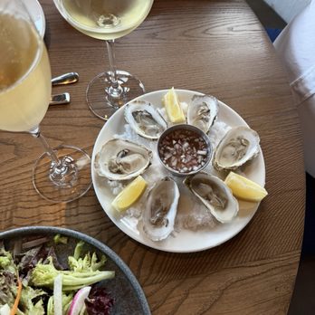 Auld Alliance - Oysters, market salad - Bars Near Me - Rising Fawn, Georgia Auld Alliance - Oysters, market salad - Bars Near Me - Rising Fawn, Georgia