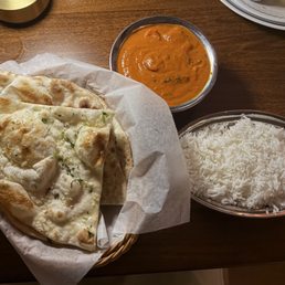 Chicken Tikka Masala Garlic Naan Chicken Tikka Masala Garlic Naan