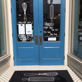 Black Water Bakery - They have outdoor seating on the sidewalk too - Bakeries Near Me - Cambridge, Maryland Black Water Bakery - They have outdoor seating on the sidewalk too - Bakeries Near Me - Cambridge, Maryland