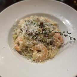 Shrimp and Scallop Linguine