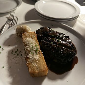 Crossroads Kitchen - Lions Mane Steak (GF) - Vegan Near Me - Las Vegas, Nevada Crossroads Kitchen - Lions Mane Steak (GF) - Vegan Near Me - Las Vegas, Nevada