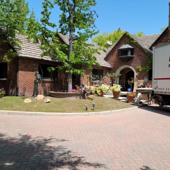 Inside Moves Relocation Services - Classic custom move in Hidden Hills. - Movers Near Me - Reseda, California