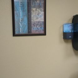 Fort Worth Physical Therapy - Christian Decor