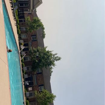 Monon Place, Managed by Buckingham Monon Living - Community pool - Apartments Near Me - Indianapolis, Indiana Monon Place, Managed by Buckingham Monon Living - Community pool - Apartments Near Me - Indianapolis, Indiana