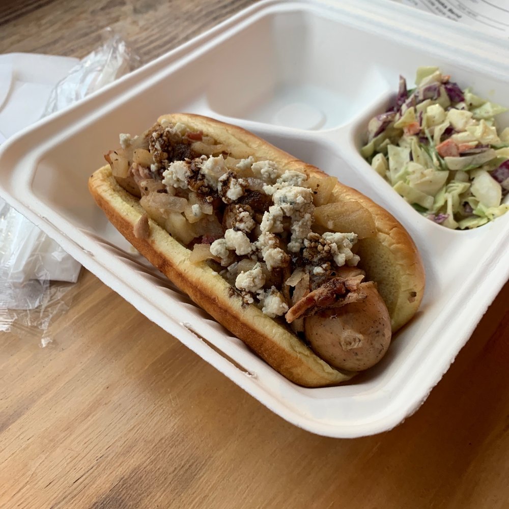 Jill's Mobile Kitchen - Brooks Bend with slaw - Food Trucks Near Me