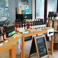 Office de Tourisme de Gien - Nous promouvons l'AOC locale Coteaux du Giennois en rouge, blanc, rosé et rosé effervescent