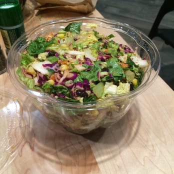 Chopt Creative Salad Co. - La chinesca.  Good light and flavorful - Salad Near Me - Charlotte, North Carolina