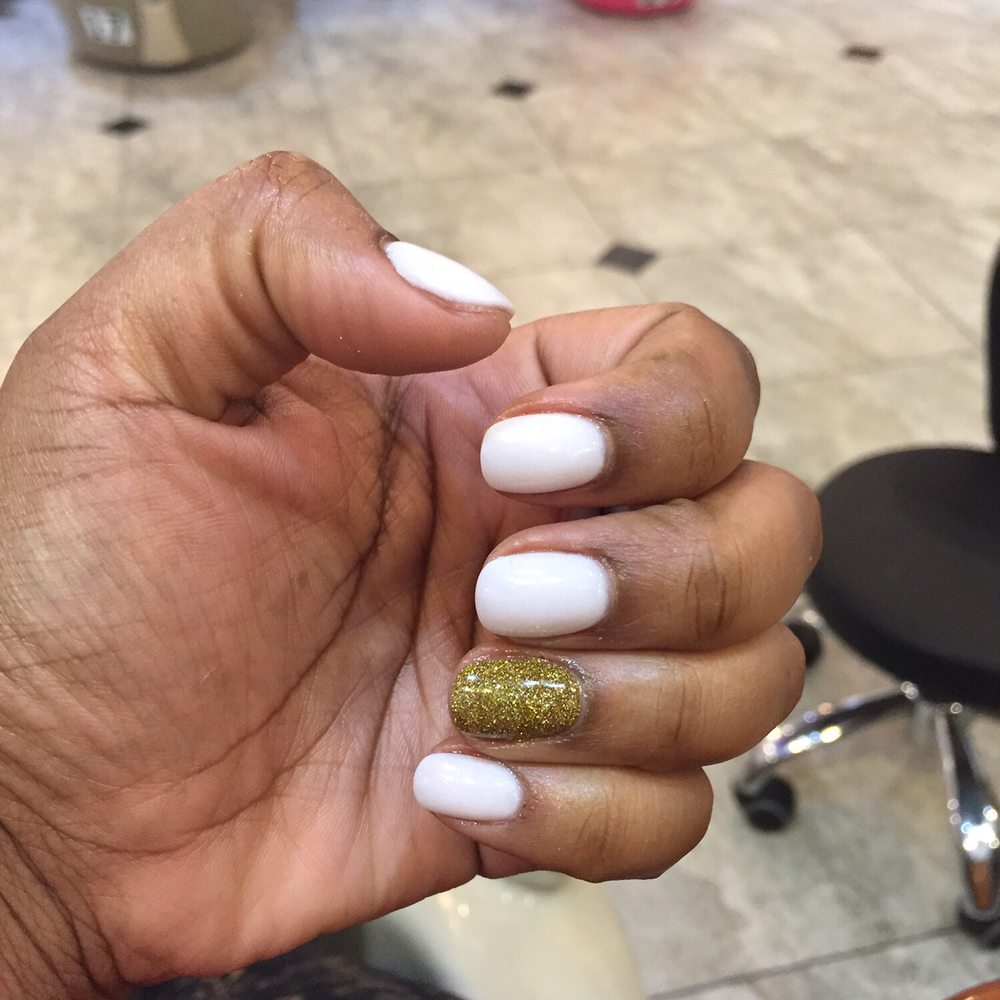 Tresor Nail Studio - Nail Salons Near Me - Mansfield, Texas