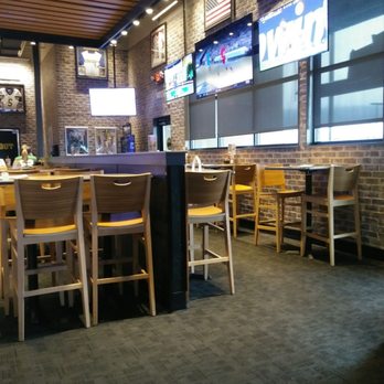 Buffalo Wild Wings - Sports Bars Near Me - Wilkes Barre, Pennsylvania