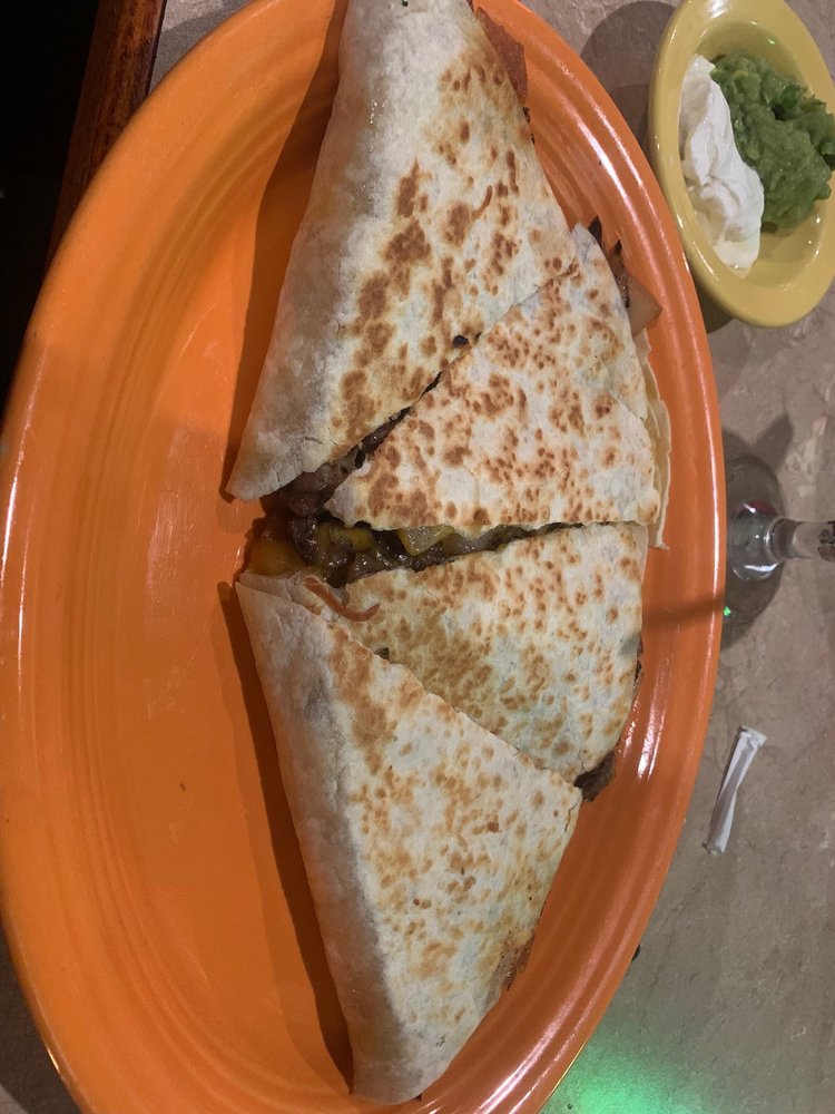 Loco Perro — Mexican restaurant in East Hampton