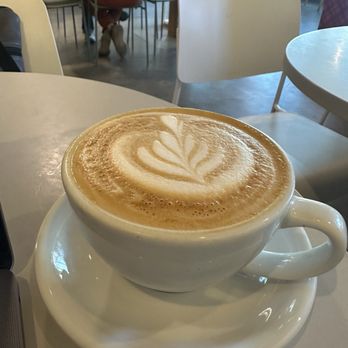 Corridor Flow - Regular latte 5/5 - Coffee & Tea Near Me - Lomita, California