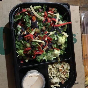 Oregano's - Poblano salad with fajitas - Pizza Near Me - Flagstaff, Arizona
