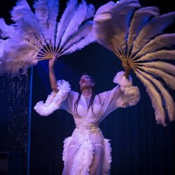 Pulverfass Cabaret - Burlesque bei "Pulverlesque"