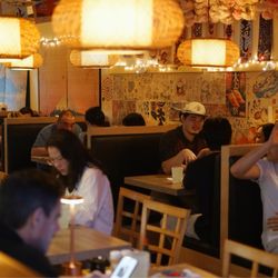Izakaya Harumi - Inside