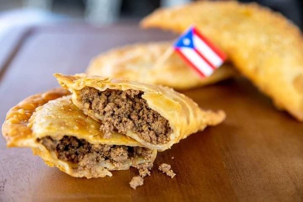 La Borinqueña by null