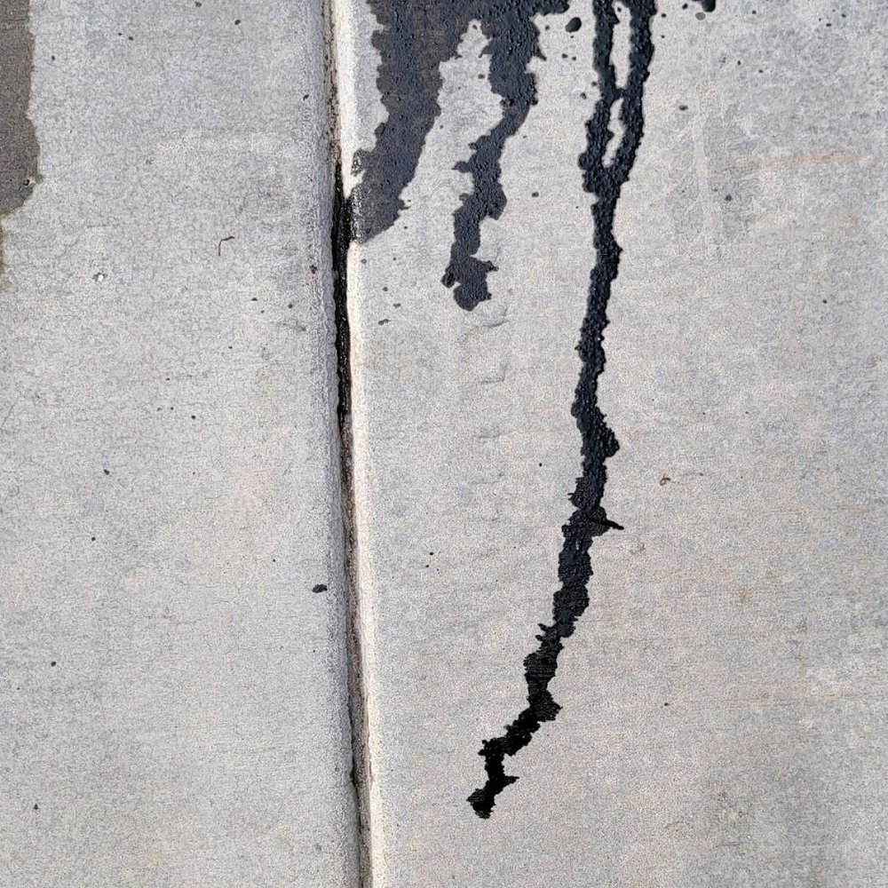 Oil stain the day after the truck was brought home Oil stain the day after the truck was brought home