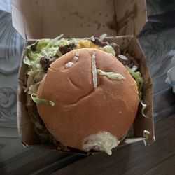 Frisch's Big Boy - Love my supers but what if I wanted to eat this in my truck.