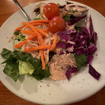 Captain Jack's - Starter salad with thousand island - Seafood Near Me - Sunset Beach, California