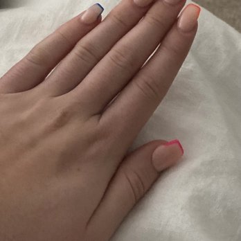 Nail Lounge and Spa - Nail Salons Near Me - Nashville, Tennessee