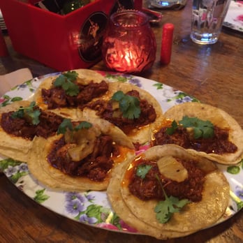 Broken English Taco Pub - The Loop - Al pastor tacos. Yummy! - Mexican Near Me - Chicago, Illinois