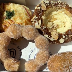 Paris Baguette - Box full of goodies!!